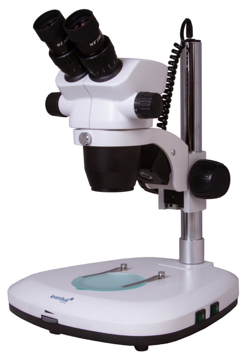 Микроскоп Levenhuk Zoom 1B, бинокулярный •   бинокулярная насадка, широкопольные окуляры, панкратический объектив;
•   плавно изменяемое увеличение в диапазоне от 7 до 45 крат;
•   рабочее расстояние в 235 мм позволяет изучать крупные объекты;
•   верхняя и нижняя подсветки для наблюдений в проходящем и отражённом свете;
•   регулировка яркости, питание от сети переменного тока.
