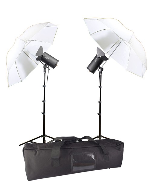 Комплект Rekam Mini-Light Ultra M-250 Umbrella 90 Translucent Kit •   комплект на основе двух компактных импульсных осветителей-моноблоков с плавной регулировкой мощности до 250 Дж, и двух полупрозрачных зонтов 90 см.
